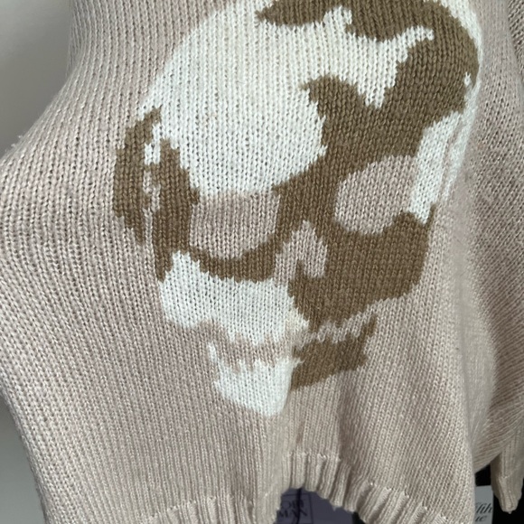 Wooden Ships Skull Design Beige Open Knit Sweater, size XL - Picture 3 of 10